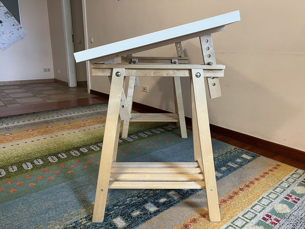 Письмовий стіл IKEA