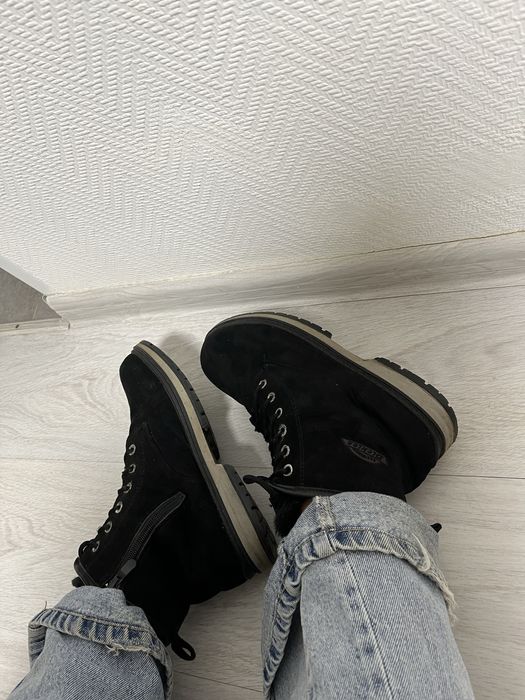 Жіночі черевики зимові