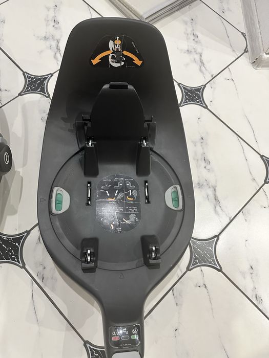 Дитяче автокрісло CYBEX Cloud Z i-Size