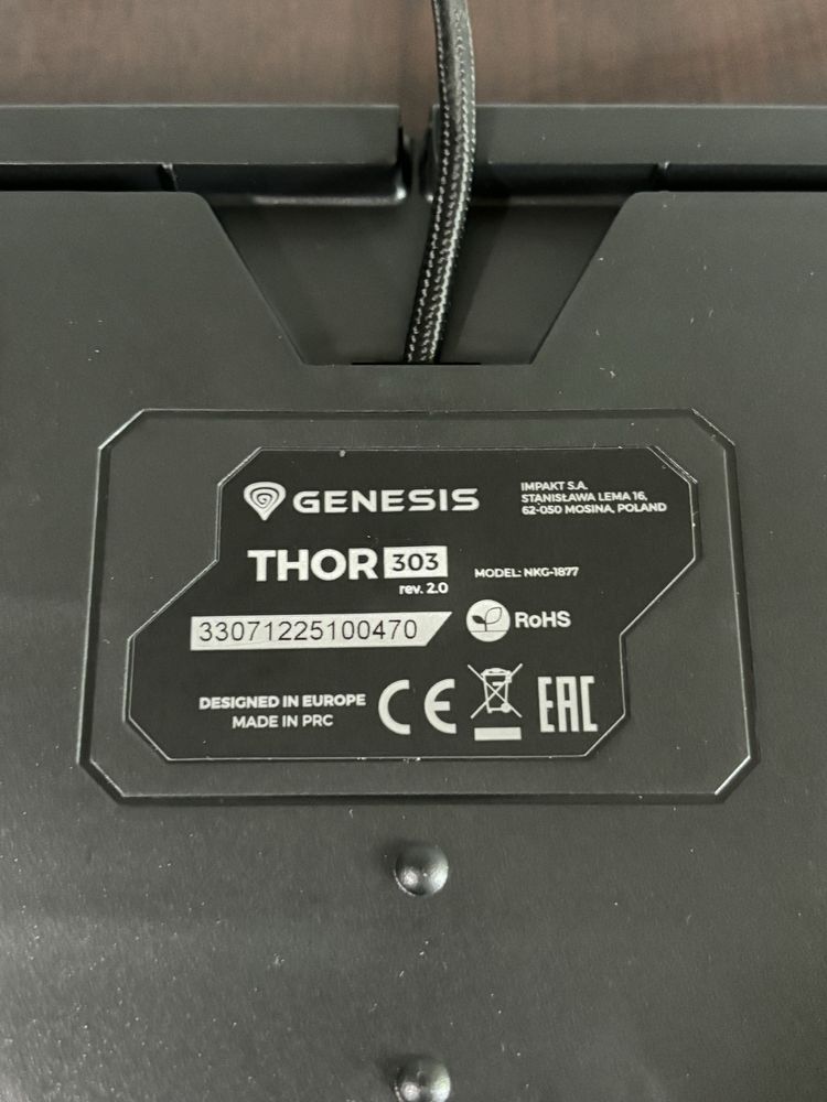 Klawiatura Genesis Thor 303 RGB Red Switch czarna