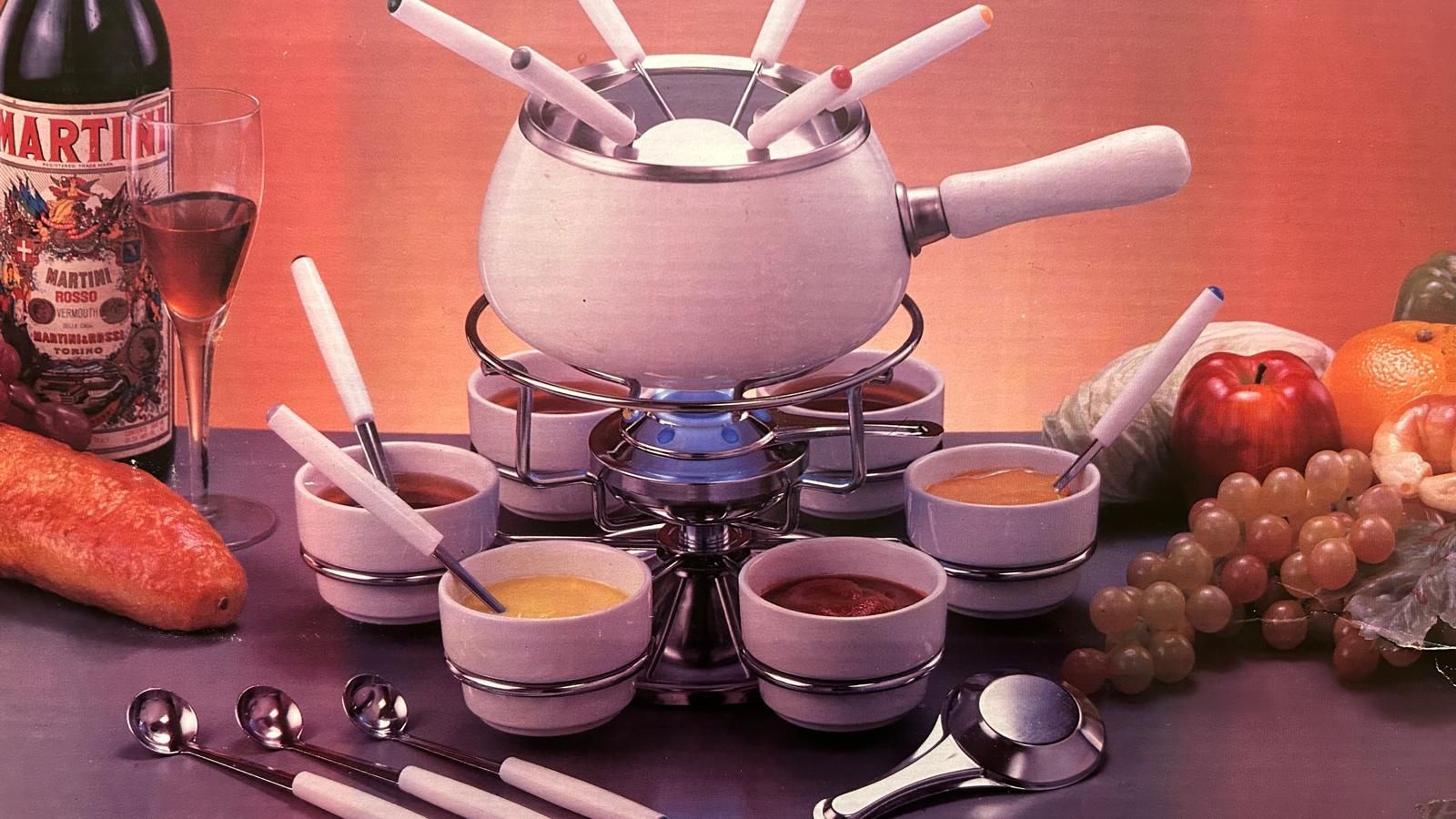 Conjunto FONDUE esmaltado 22 peças