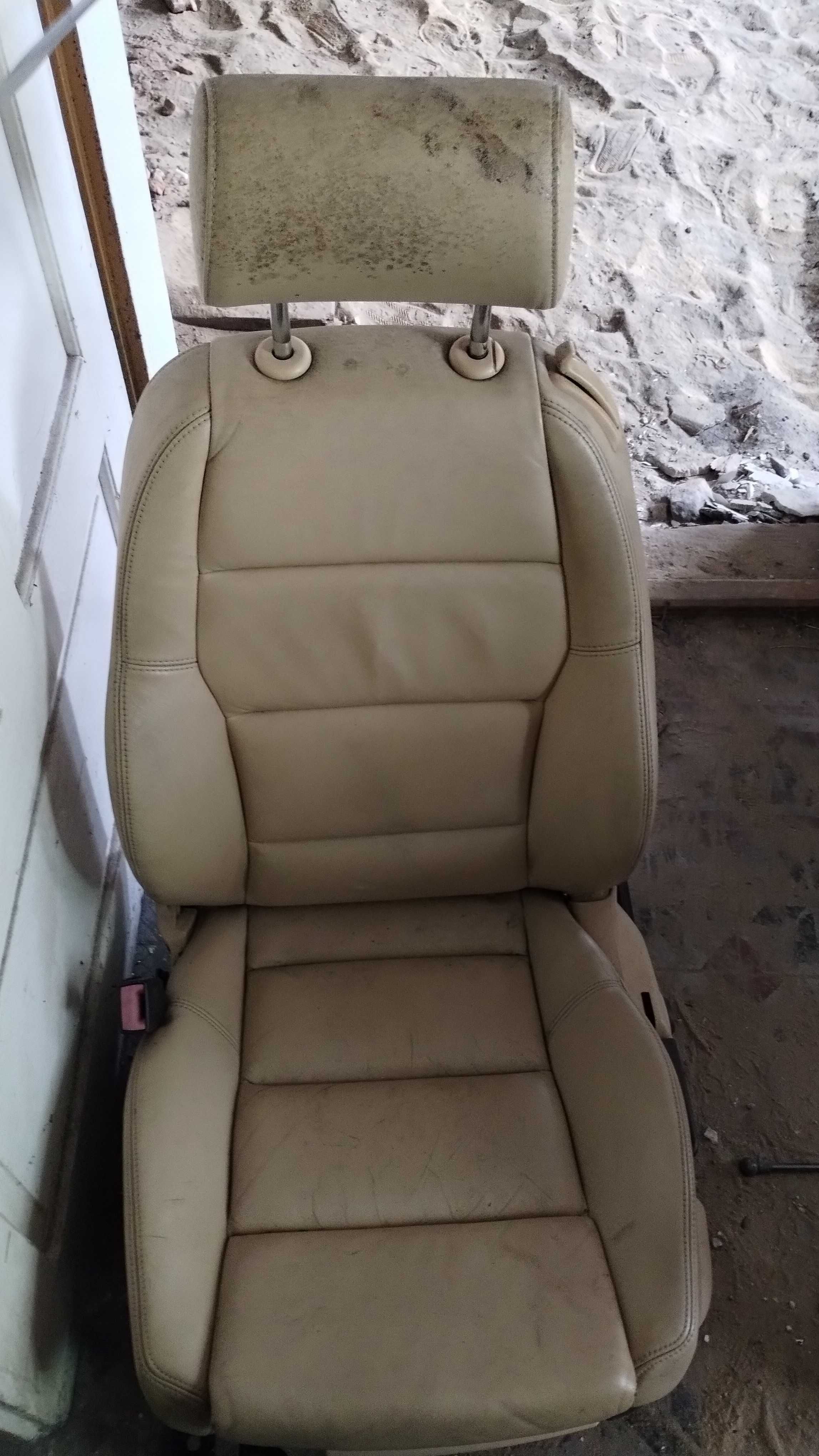 Fotele przednie Skóra AUDI A4 B6 B7 Cabrio