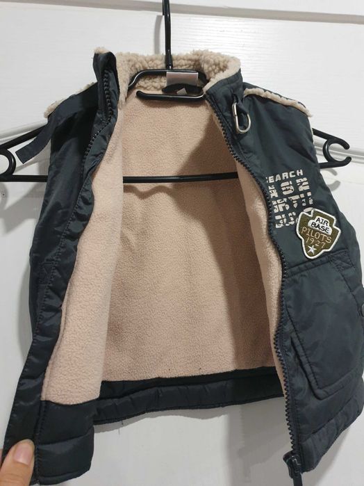 Kamizelka ocieplana rozm. 68