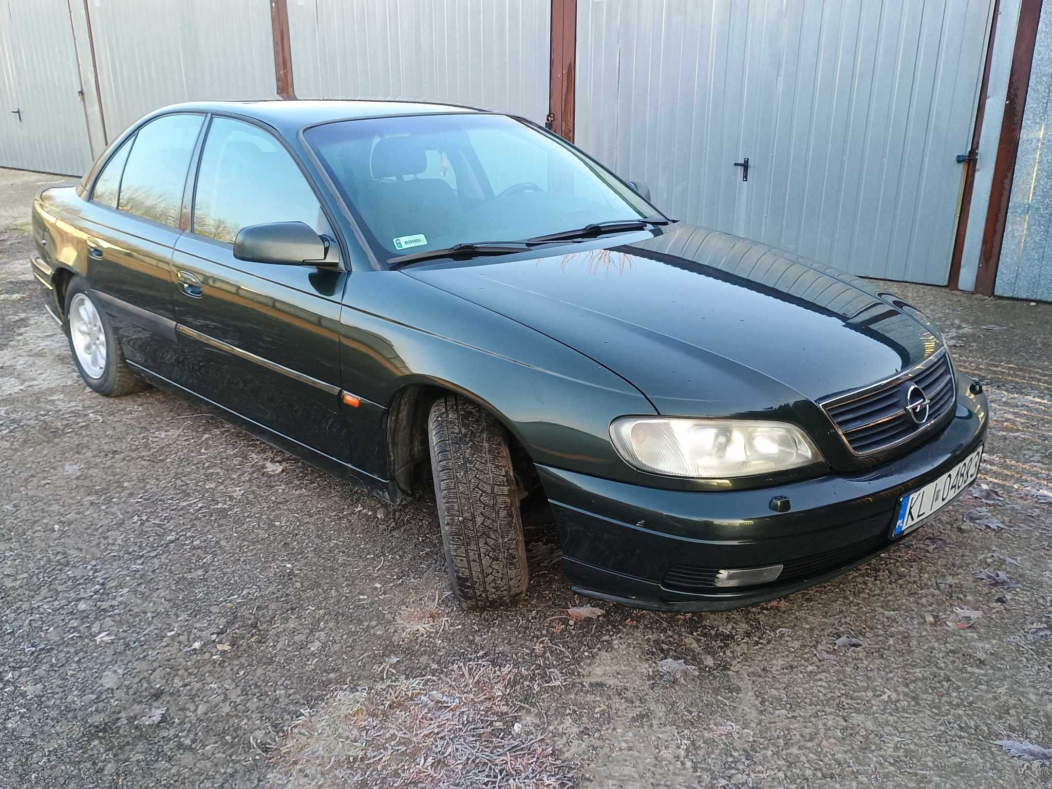 Sprzedam Opla Omegę sedan 2.0 DTI