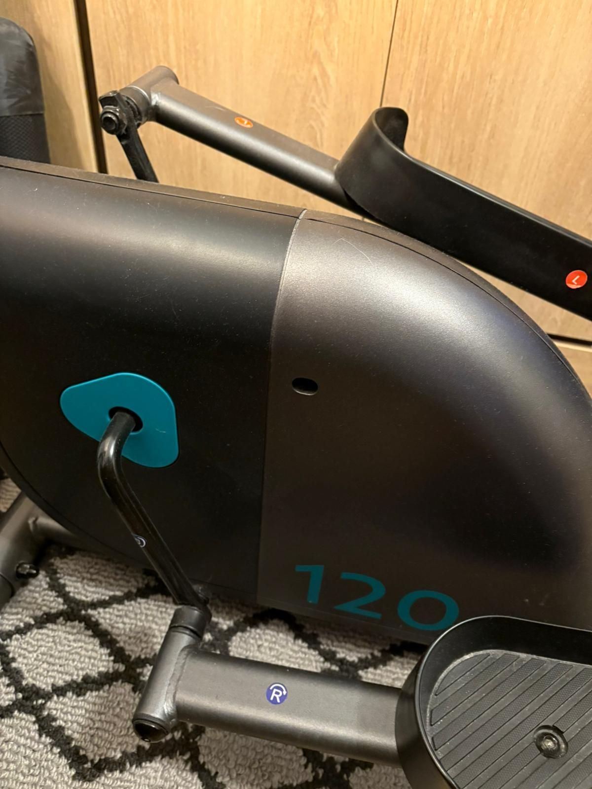 Orbitrek Rower eliptyczny Domyos Essential 120 z Decathlon