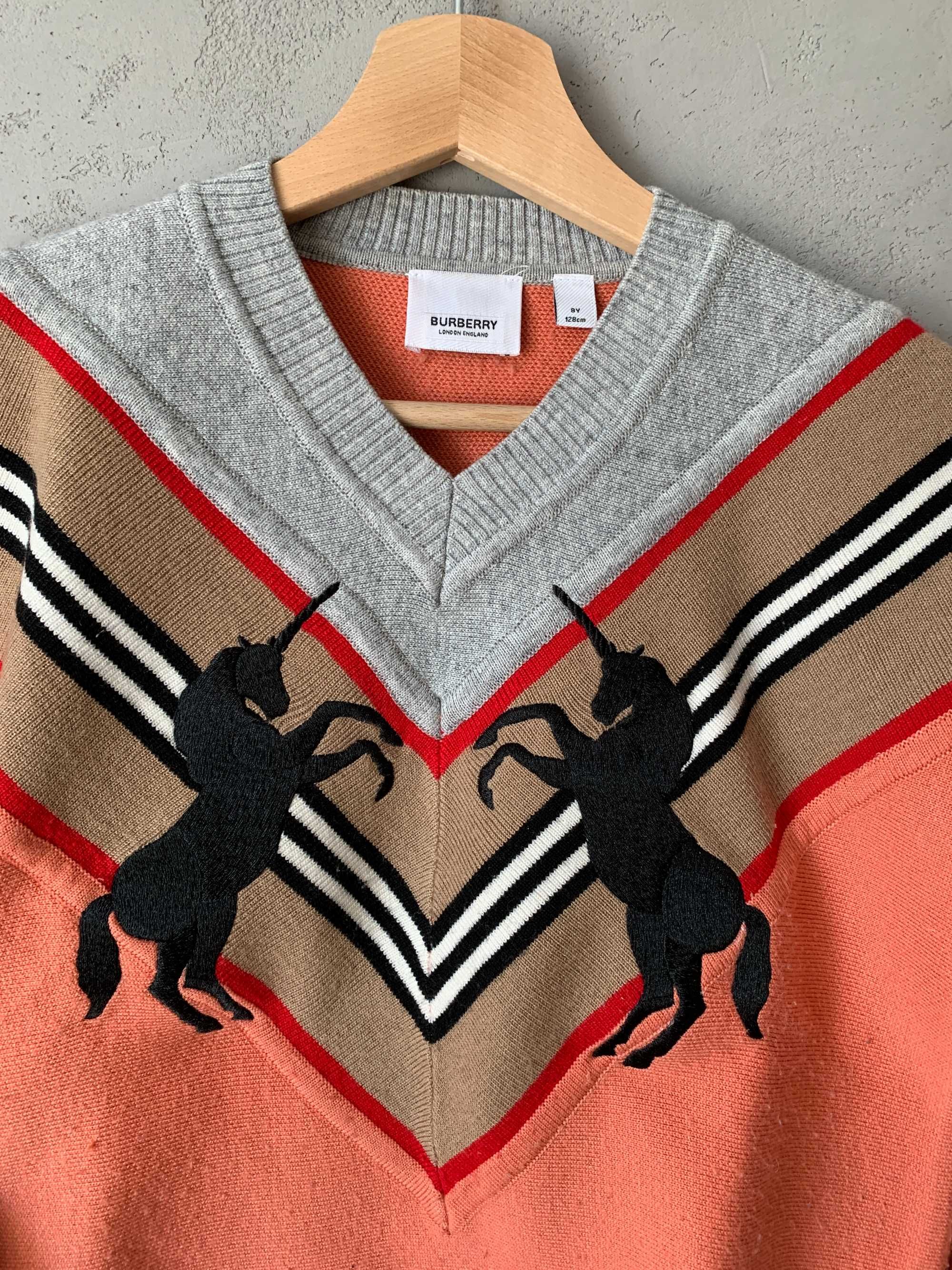 Sweter karo z jednorożcami Burberry 128