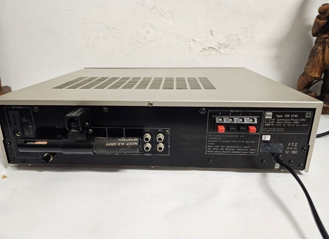Amplituner stereo Dual CR-1710 , 2x 40 W