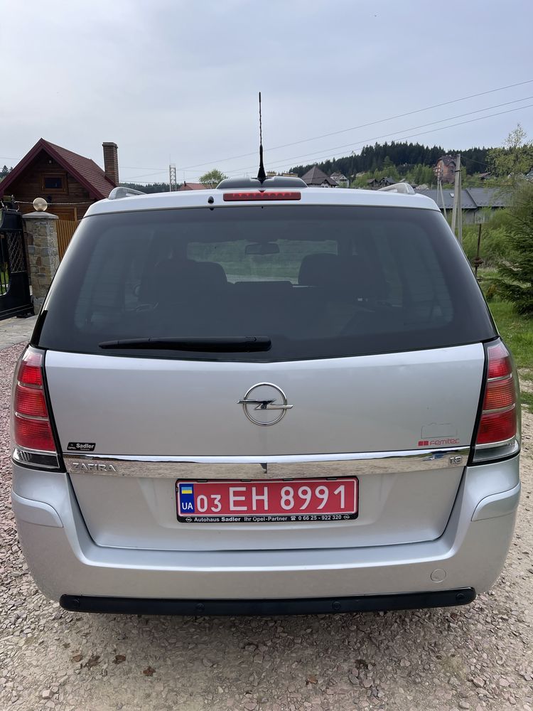 Opel Zafira Cosmo 1,8 газ/бензин