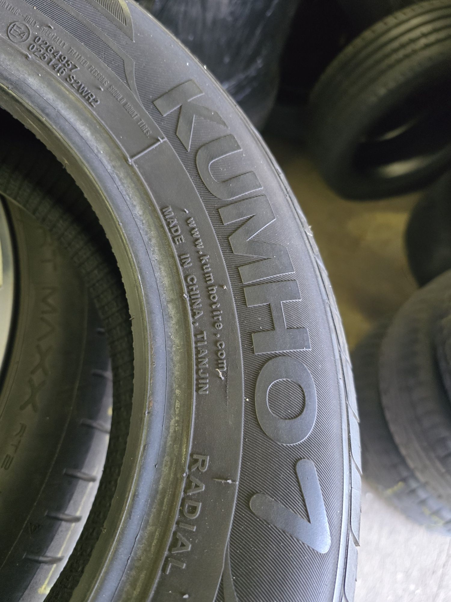 165/70 r14 81T Kumho Ecowing ES01 1szt