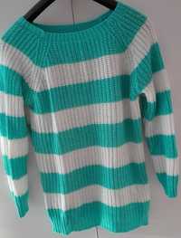 Sweter w pasy