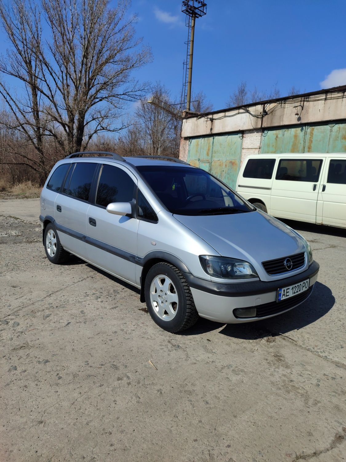 Opel zafira 2.0 TDI