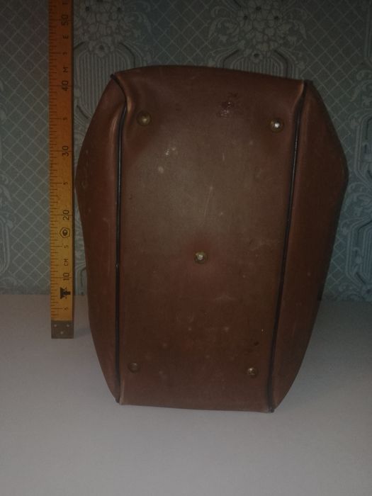 Продається портфель і сумка.