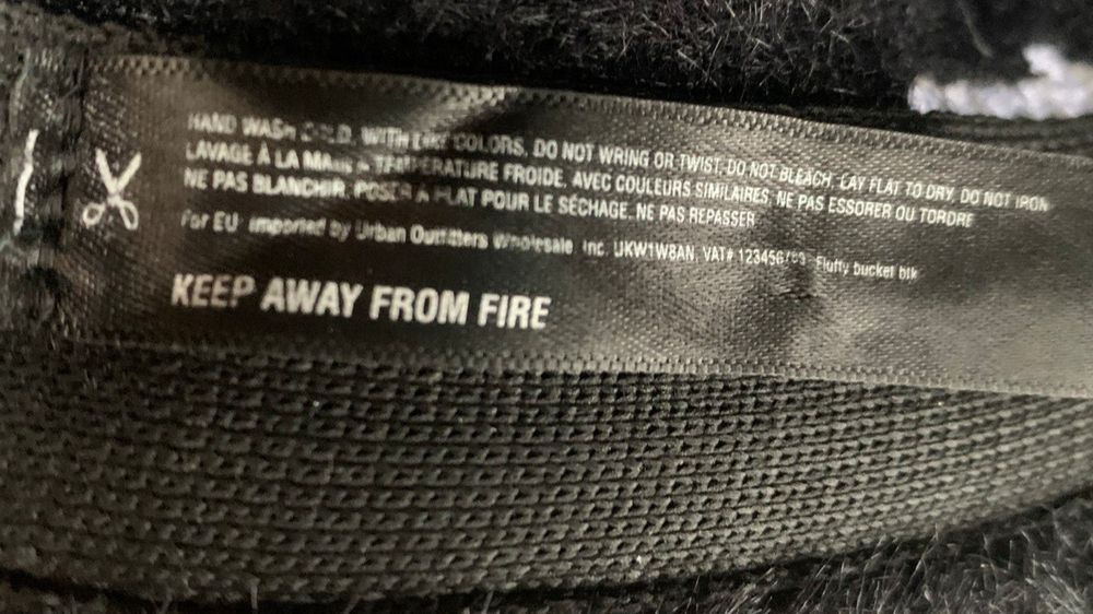 Urban outfitters мужская шляпа-ведро.
Urban Outlaws
Вам интересны вещи