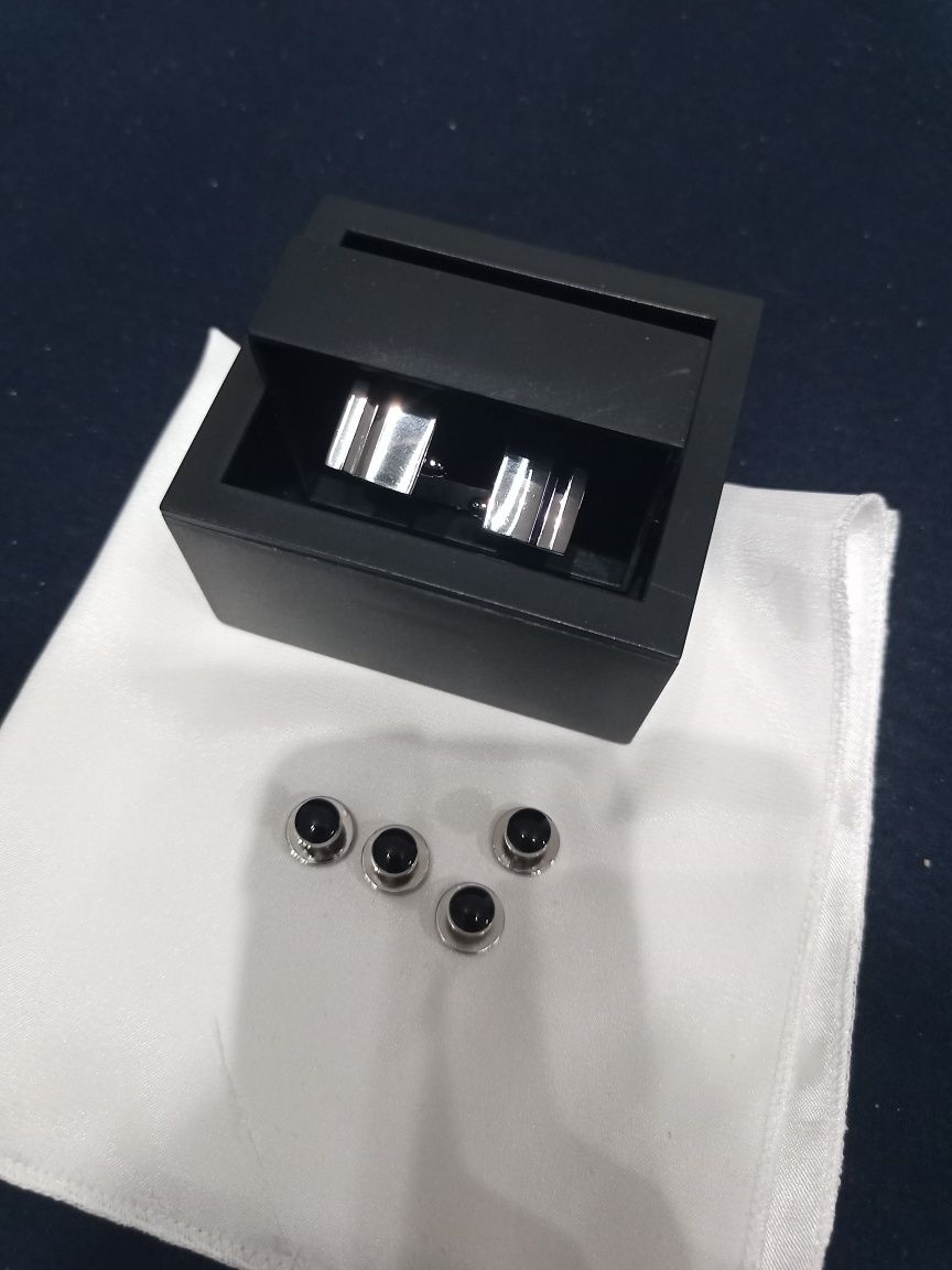 Smoking męski NewMen 43/44 (XL)+ pas, musza, koszula 43, spinki
