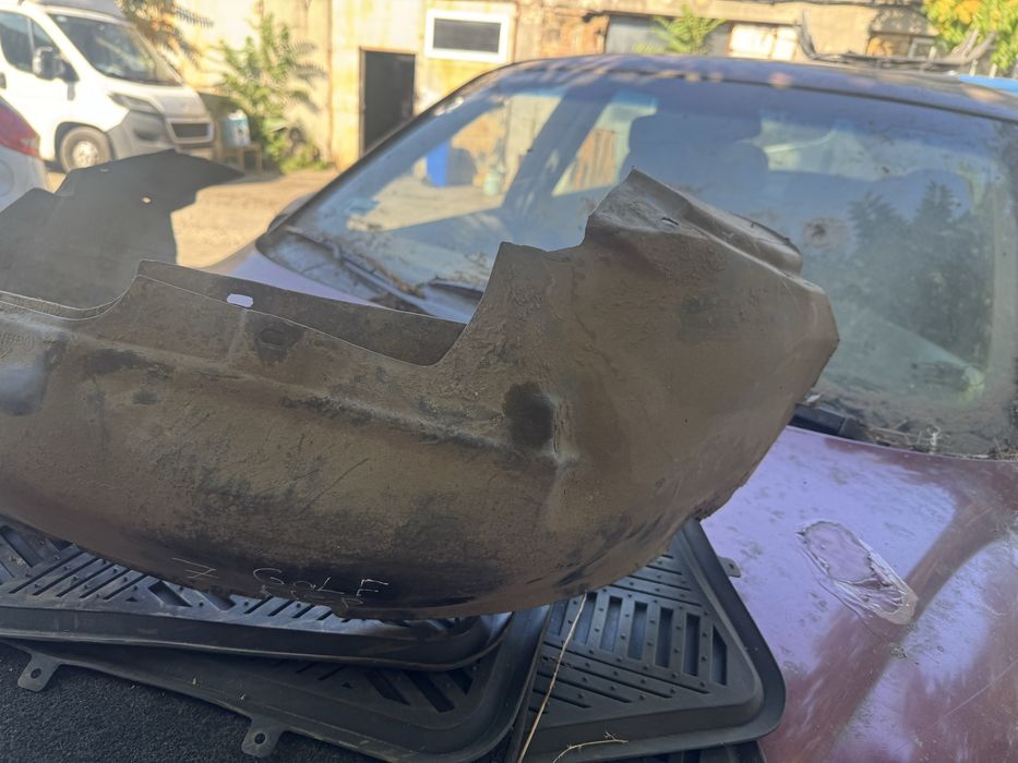 Подкрылки поастиковые golf 2  volkswagen