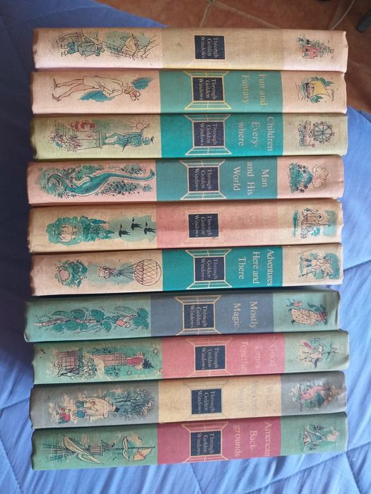 Coleção completa dos livros "Trough Golden Windows" RARO