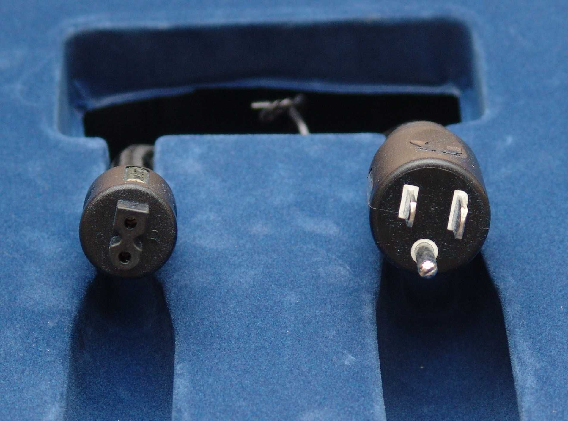Электросетевой аудио кабель PS Audio Power Punch C7. 2 метра (USA)