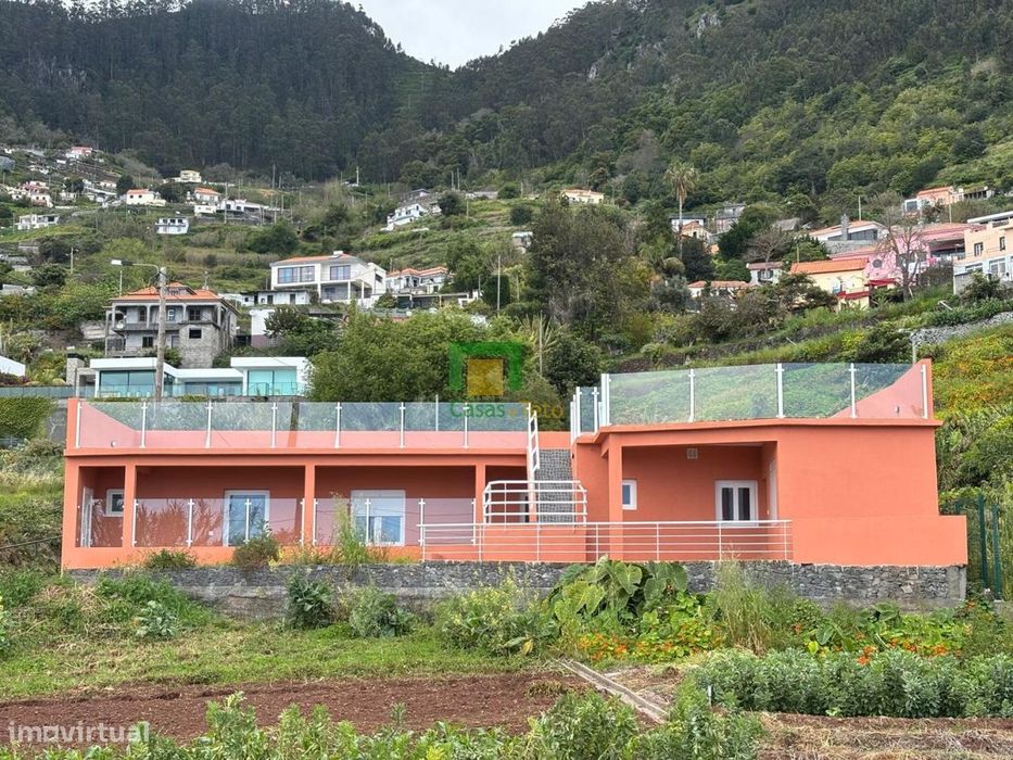 Moradia T3 Arco da Calheta