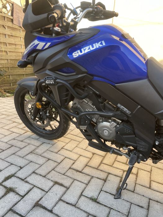Suzuki v trom 650 com 14 mil km