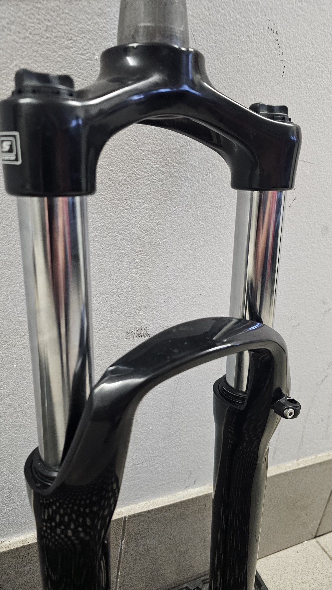 SR Suntour XCM 32 widelec amortyzator