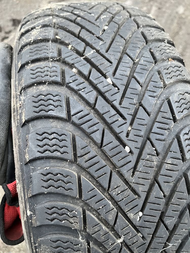 Pirelli Cinturato Winter 195/55R16, rok 2017, duży bieżnik