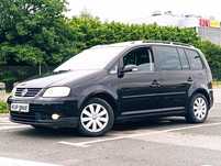Volkswagen Touran 2.0 TDI // Klima // 7-Osób // Hak // Zamiana //

Ofe