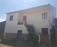 Moradia T2, situada em Penha de Águia