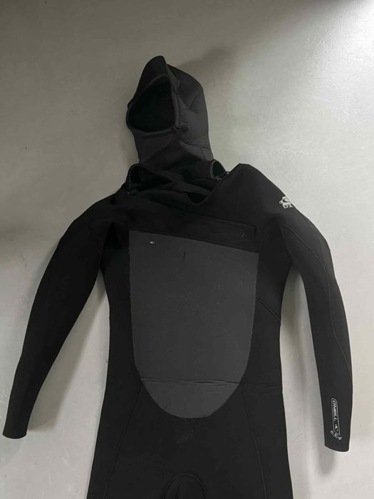 Pianka zimowa O’Neill Epic 6/5 mm rozmiar LT (52) - stan bdb-