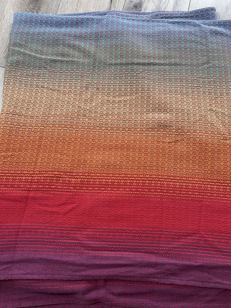 Chusta tkana Little Frog - Lovely Red Rainbow