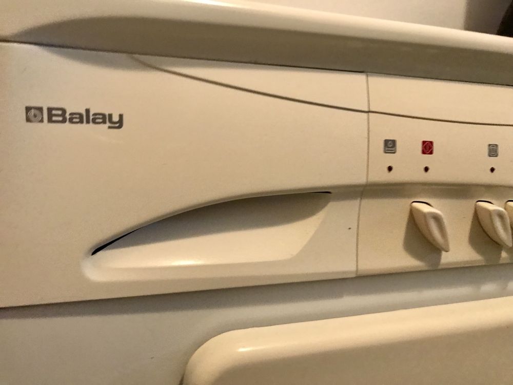Máquina Secar roupa Balay, condensação.