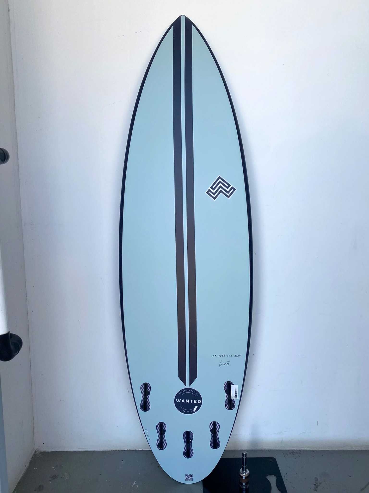 Prancha de surf 5'8 25L EPS/Epoxy