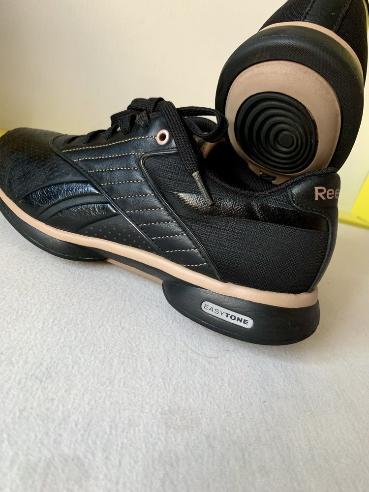 Reebok Easytone Original кроссовки натур кожа р 39 стелька 25,5 см