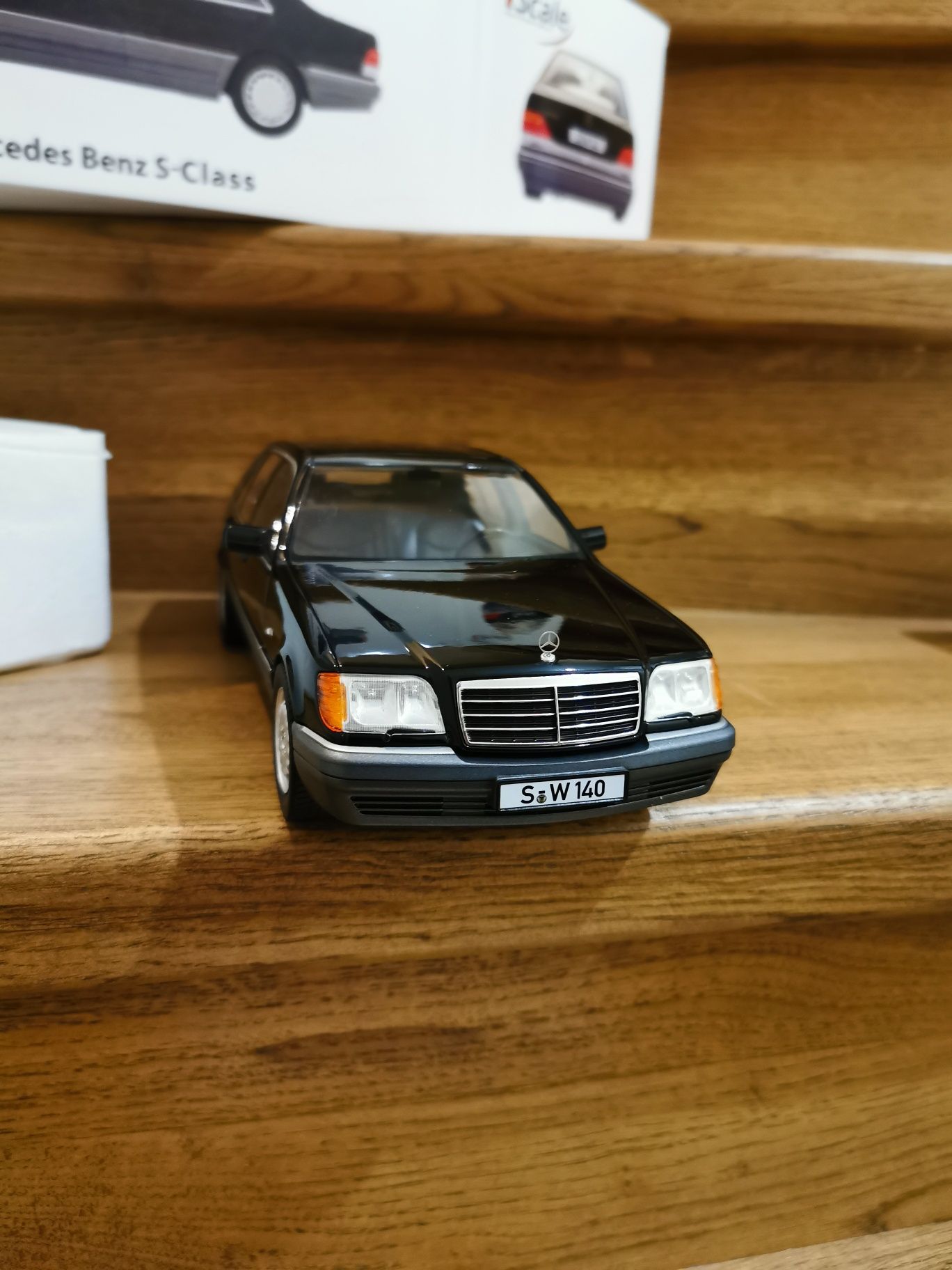 Mercedes-Beenz S-class w140 iScale 1/18