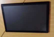 Tablet novo e smartphone usado em muito bom estado.