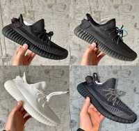 Кроссовки Adidas Yeezy Boost 350 v2 Black Non-Reflective 36-46 Топ