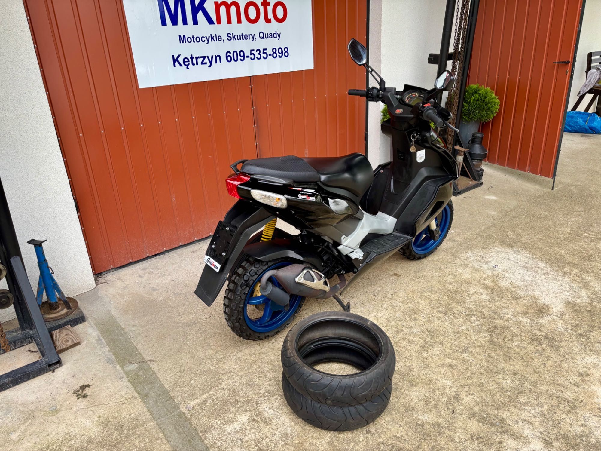 Aprilia SR 50 Factory Austria Nowe Opony Raty Transport