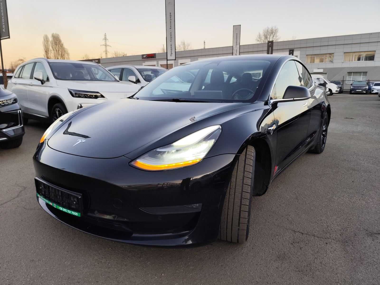 TESLA Model 3  Long Range AWD
