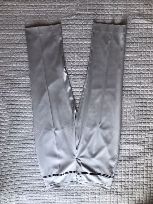 Piękny elegancki komplet damski marynarka spodnie spódnica bluzka 42