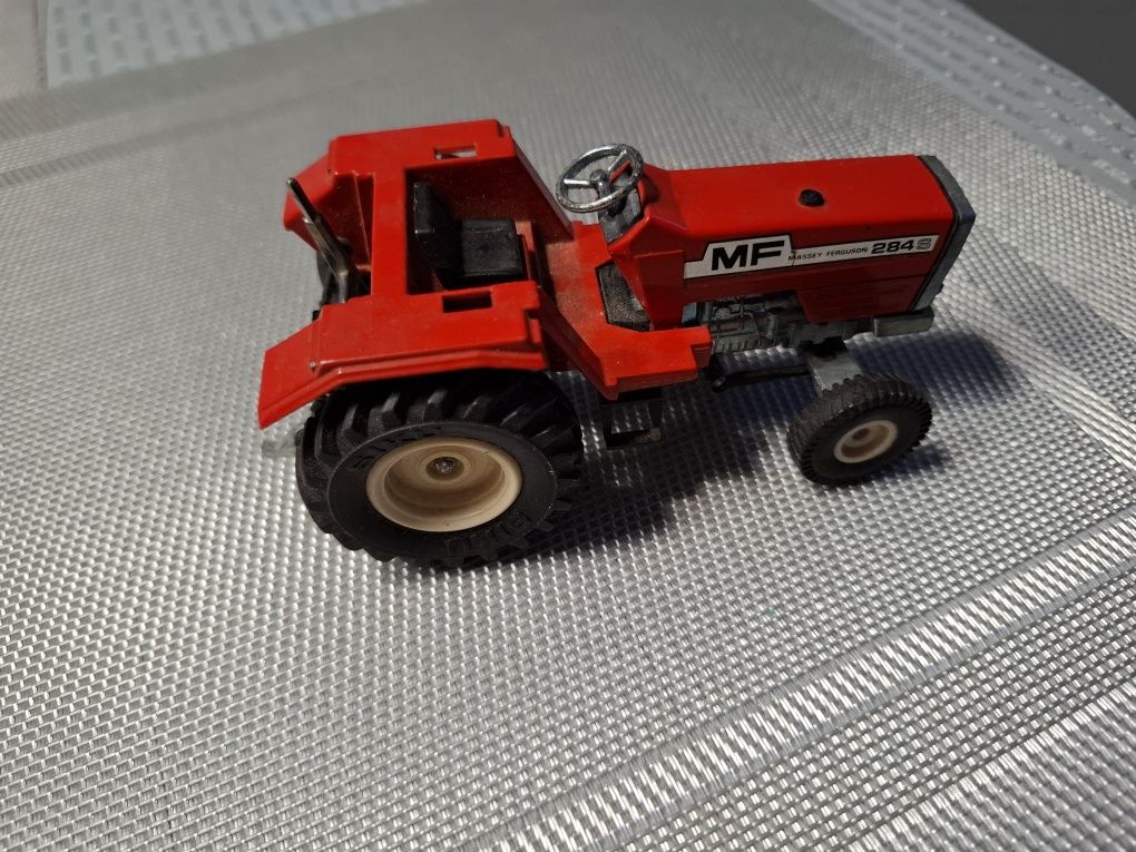 Siku massey ferguson MF 284s model traktor