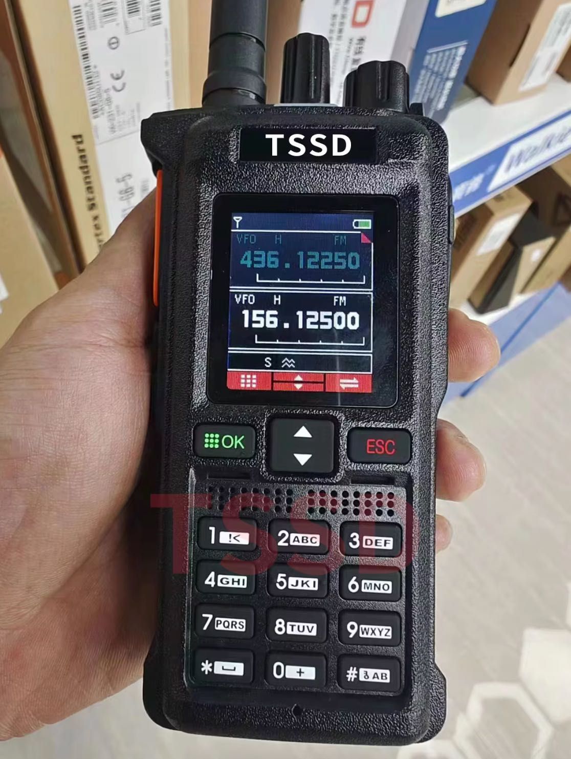 Walkie Talkie * TSSD 2024 * UV8000D * 12W * Longo Alcance