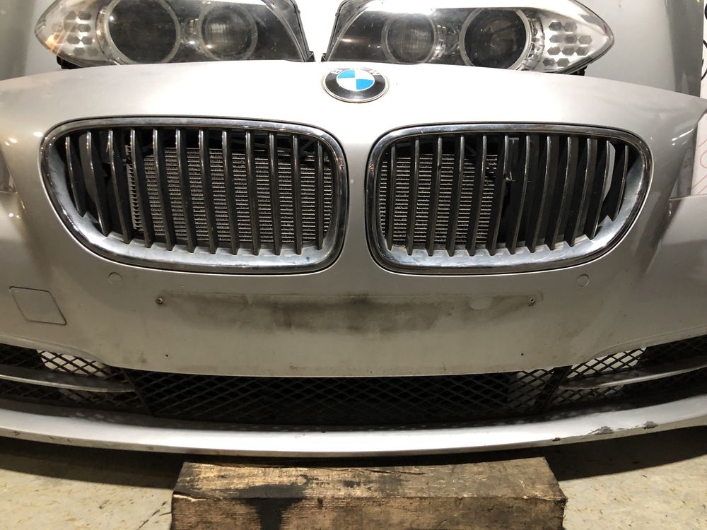 Комплект бампер передний фары BMW 5series F10 F11 бмв ф10 ф11