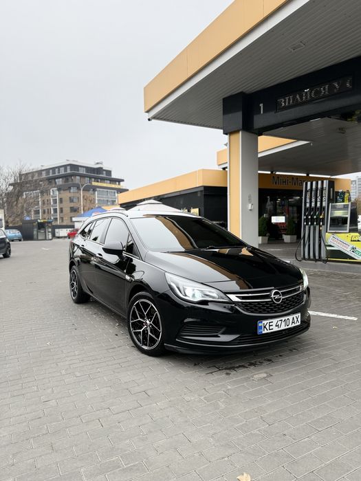 Продам Opel Astra K 2017 1.6disel ideal
