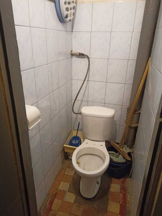 H S2 Продам гостинку метро Армейская