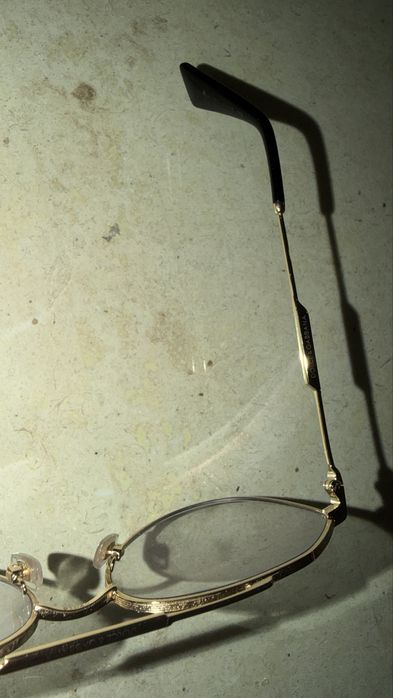 Óculos Dolce & Gabbana – armação metal dourado c/ estojo original