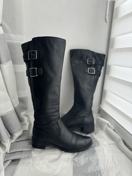 Женские оригинальные сапоги Clarks