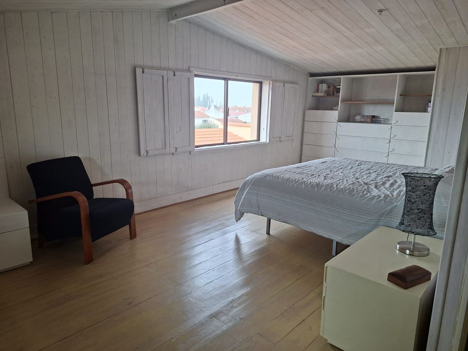 Arrendo quarto na zona de Ílhavo