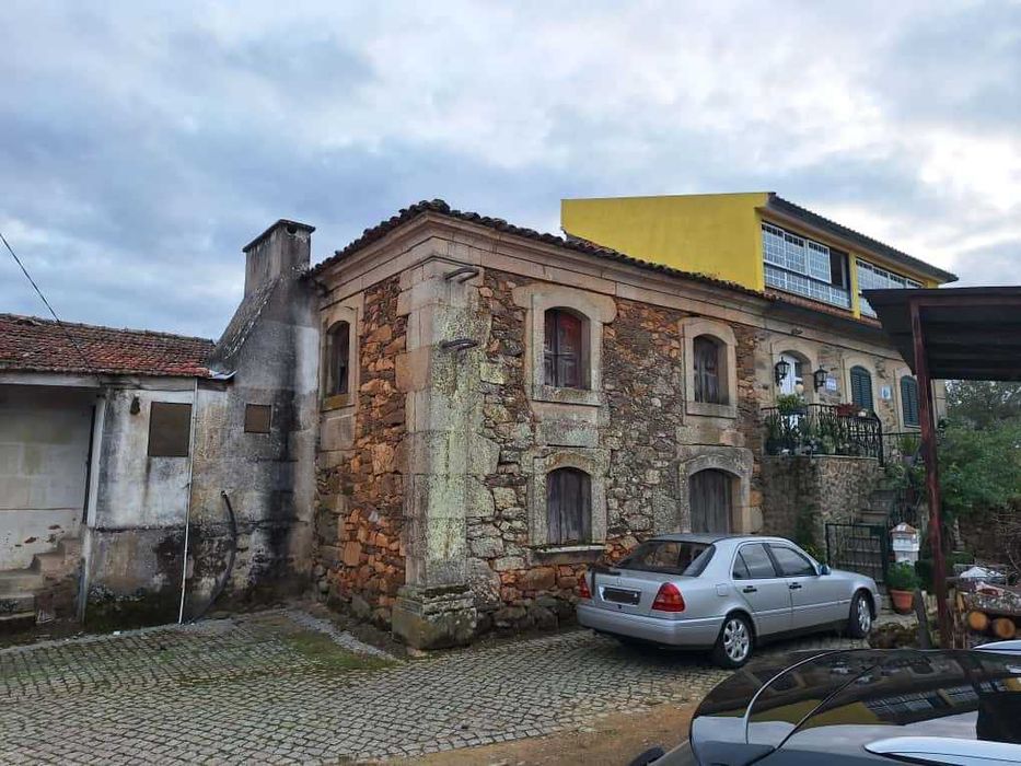 Casa em Ruínas para venda
