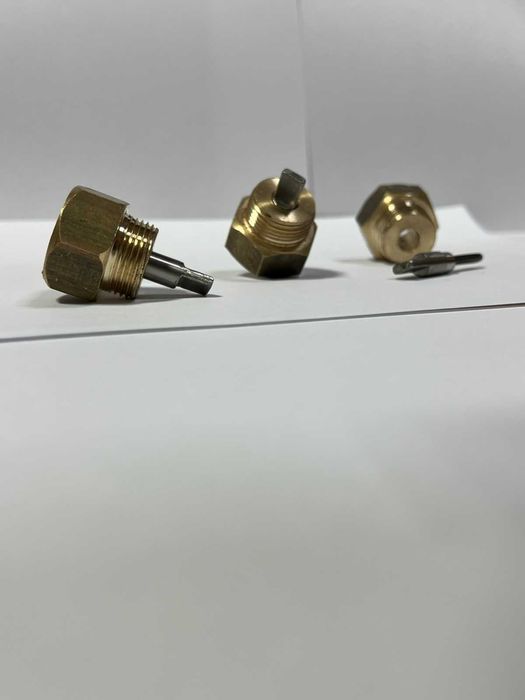 Перехідник на датчик швидкості до тахографа