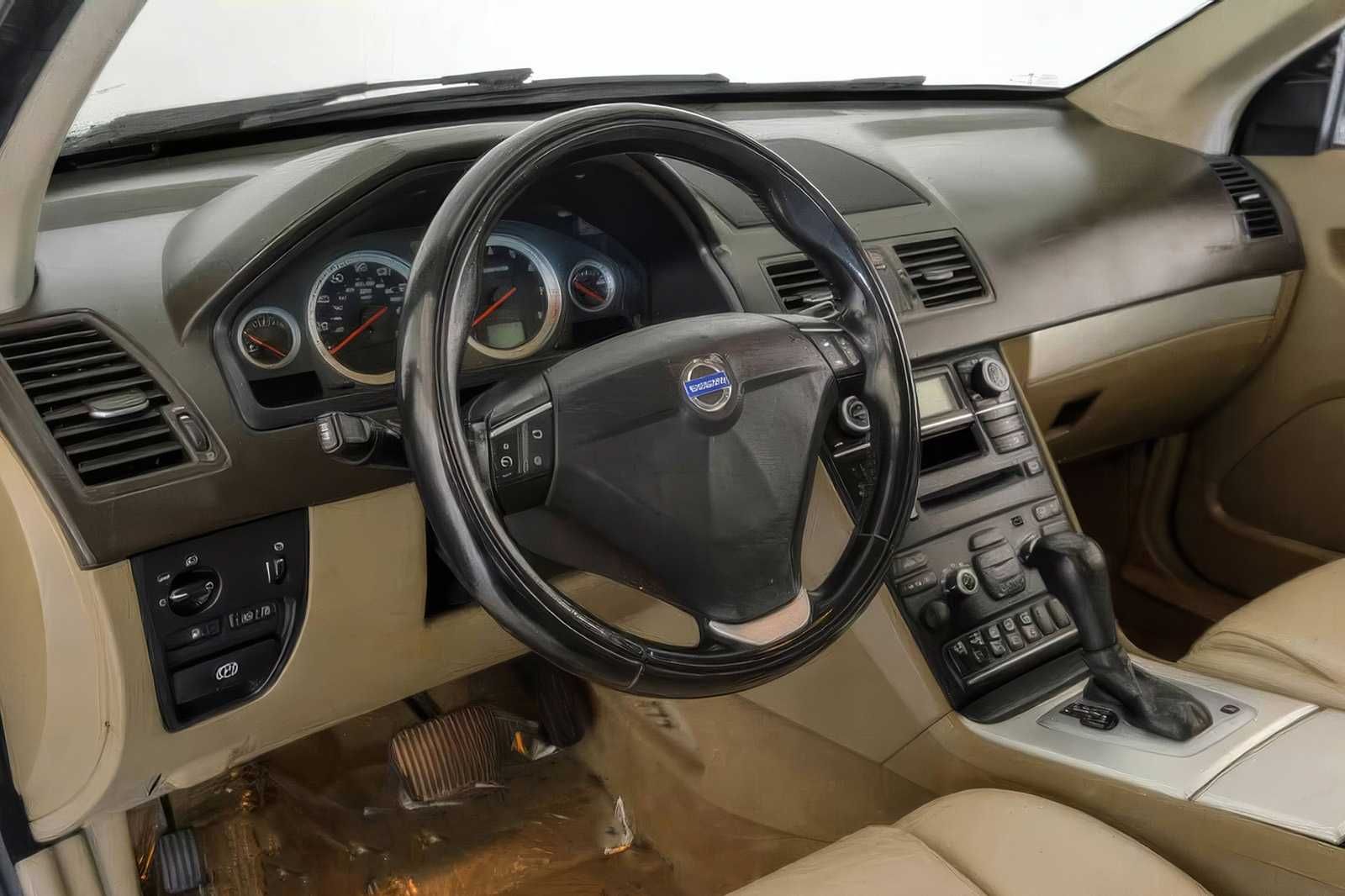 2013 Volvo  XC90
