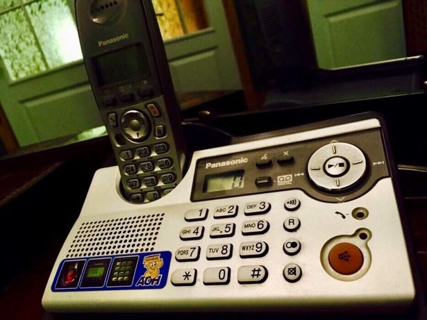 Радиотелефон с автоответчиком Panasonic и стационарный Болгария